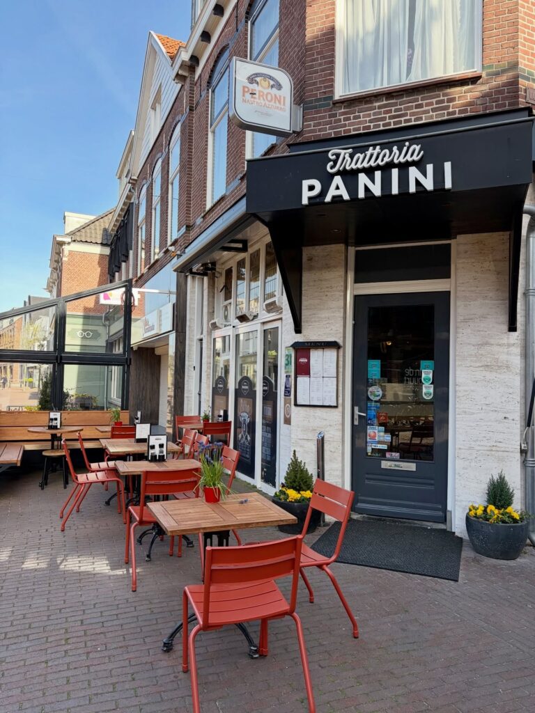 complete IT en netwerkverhuizing voor trattoria panini in lisse, door it-foryou