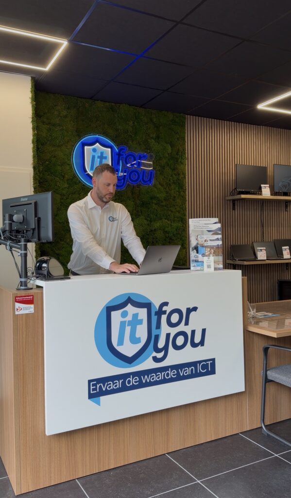 ict specialist cor van it-foryou in lisse